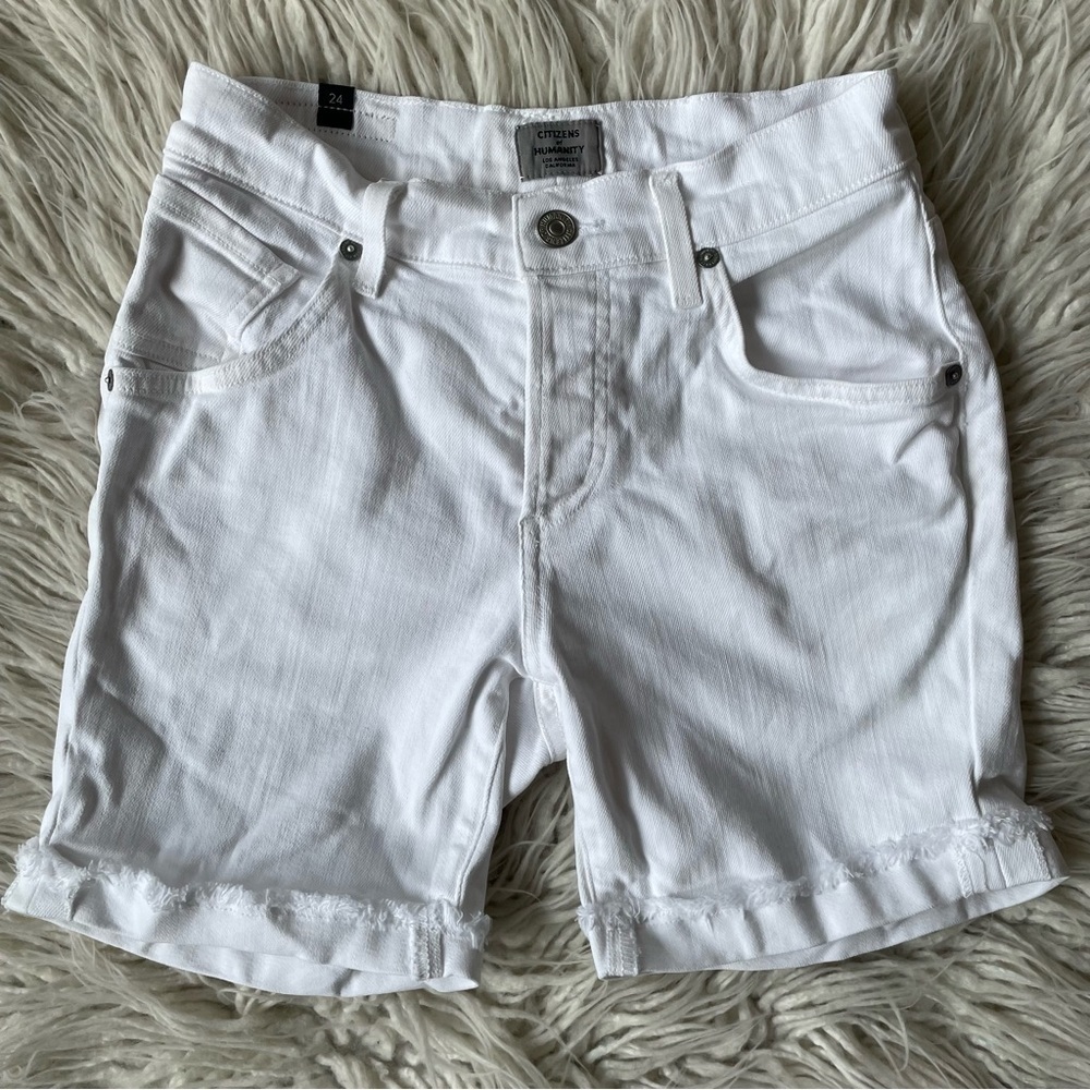 Citizens of Humanity White Denim Button Fly Mid Rise Raw Cuff Shorts Size 24